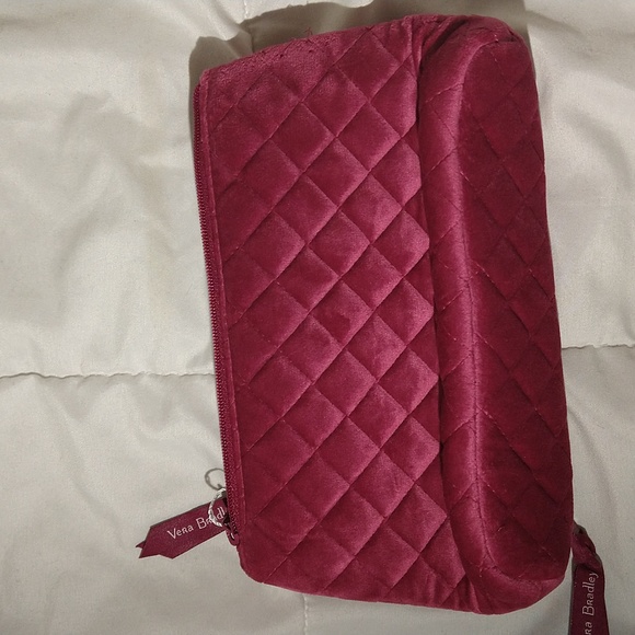 Vera Bradley Compact Organizer - Picture 6 of 8